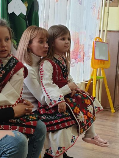 Празник на Мама  - ДГ Слънце - Камено